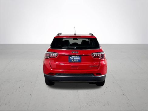 Used 2021 Jeep Compass Limited FWD image 7