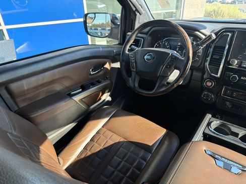 Used 2020 Nissan Titan Platinum Reserve w/ Moonroof Package AWD/4WD image 12