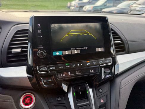 Certified 2018 Honda Odyssey EX-L image 11