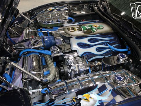 Used 2000 Chevrolet Corvette Coupe image 9