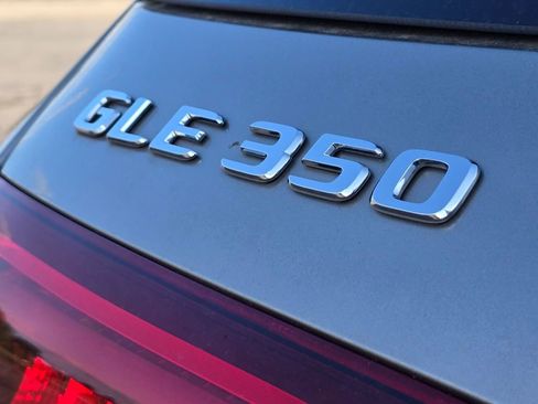 Used 2020 Mercedes-Benz GLE 350 4MATIC image 16