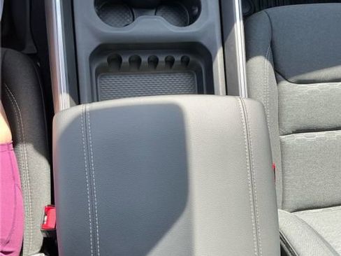 New 2026 RAM 1500 Big Horn AWD/4WD image 23