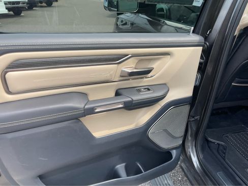 Used 2019 RAM 1500 Limited AWD/4WD image 19