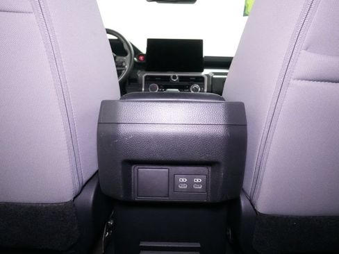 Used 2024 Toyota Tacoma TRD Sport AWD/4WD image 18