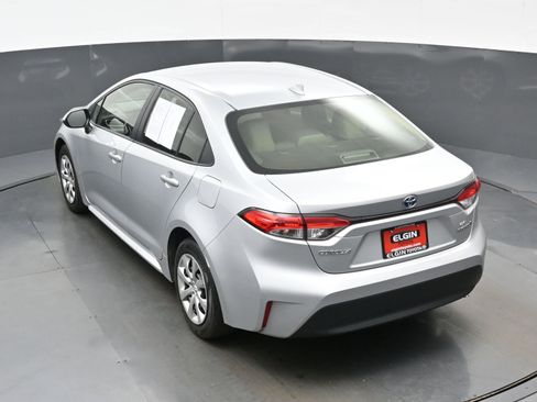 Used 2024 Toyota Corolla LE FWD image 34