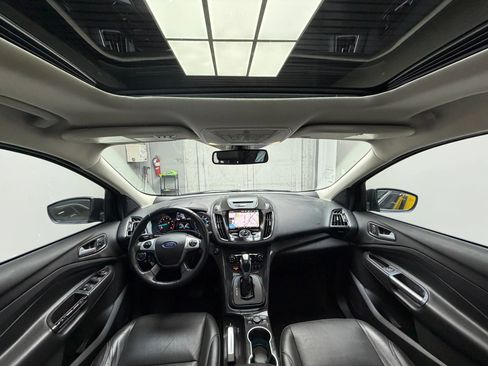 Used 2015 Ford Escape Titanium w/ Equipment Group 301A image 8