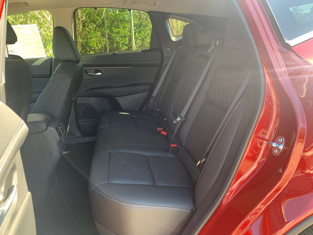 New 2026 Nissan Murano Platinum w/ Cargo Package AWD/4WD image 9