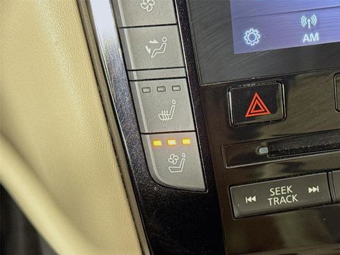 Used 2022 INFINITI QX50 Essential FWD image 23