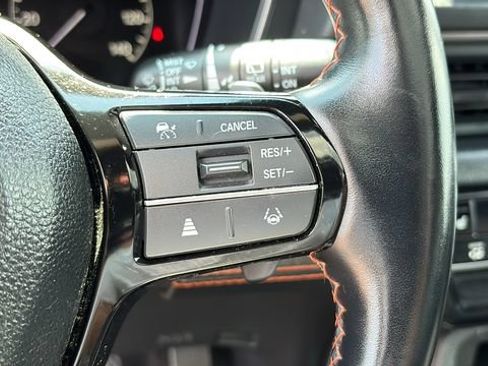 Used 2023 Honda Pilot TrailSport image 15