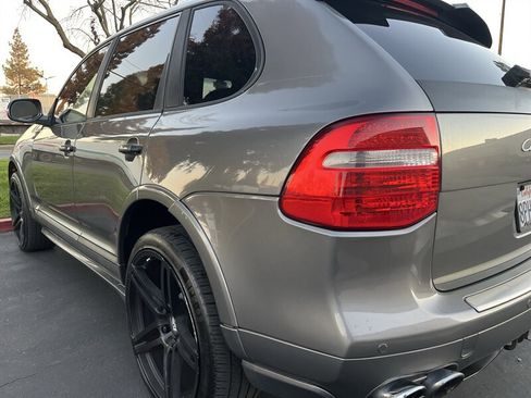 Used 2008 Porsche Cayenne GTS AWD/4WD image 10