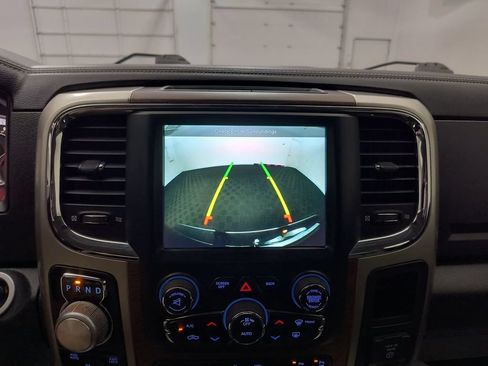 Used 2018 RAM 1500 Laramie w/ Convenience Group AWD/4WD image 19
