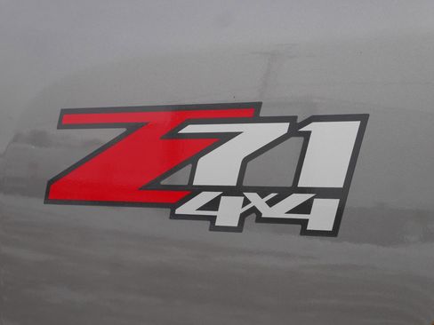 Used 2013 Chevrolet Silverado 2500 LTZ w/ LTZ Plus Package image 5