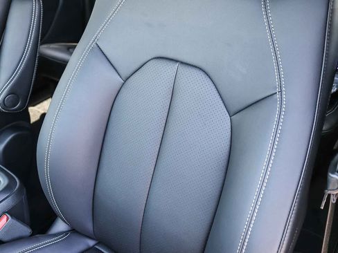 New 2027 Chrysler Pacifica Select FWD image 26