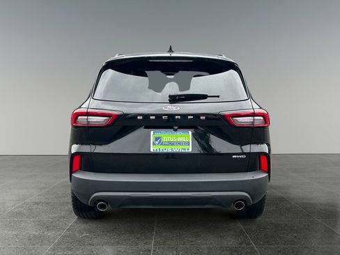 Used 2025 Ford Escape ST-Line image 6