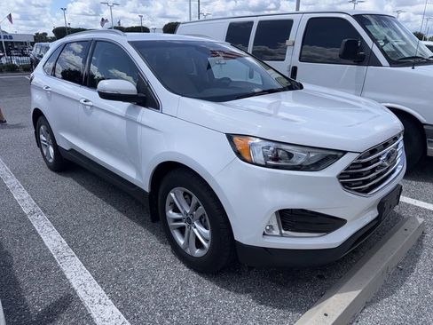 Used 2020 Ford Edge SEL w/ Convenience Package AWD/4WD image 5