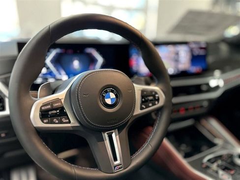 Used 2024 BMW X6 M60i w/ Dynamic Handling Package image 38