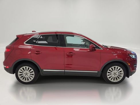 Used 2019 Lincoln MKC Premiere FWD image 4