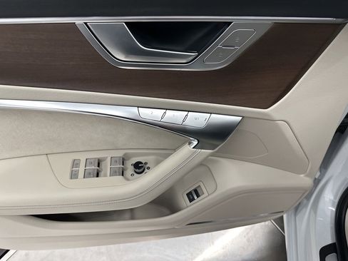 Used 2025 Audi A6 3.0T Prestige image 11