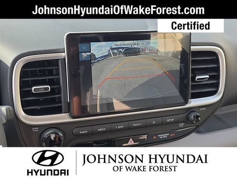 Certified 2026 Hyundai Venue SEL FWD image 31