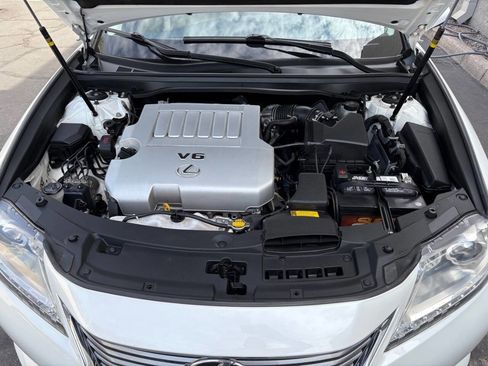 Used 2013 Lexus ES 350 Base 4dr Sedan w/ Premium Pkg image 39