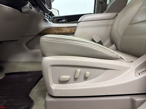 Used 2017 GMC Yukon XL Denali w/ Open Road Package image 37