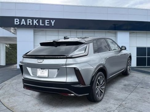 New 2025 Cadillac Lyriq Sport image 7