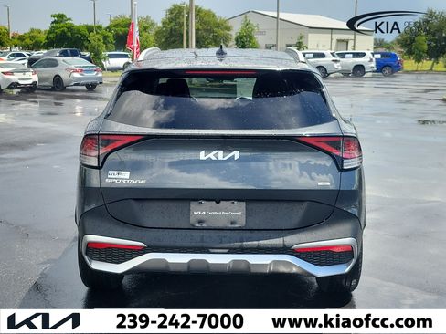 Certified 2023 Kia Sportage EX AWD/4WD image 5