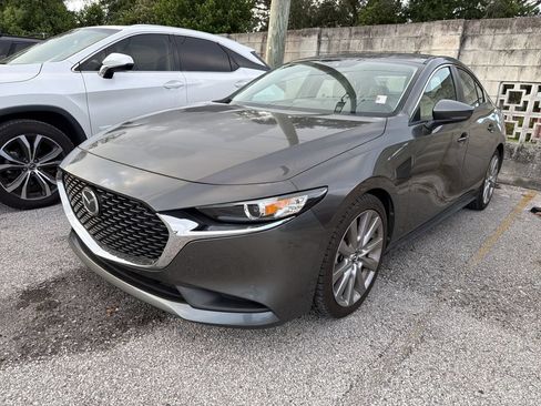 Used 2020 MAZDA MAZDA3 Sedan w/ Select Package FWD image 10