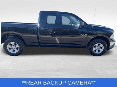 Used 2024 RAM 1500 Classic SLT image 7