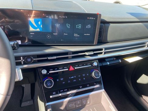 New 2026 Hyundai Santa Fe SEL image 16