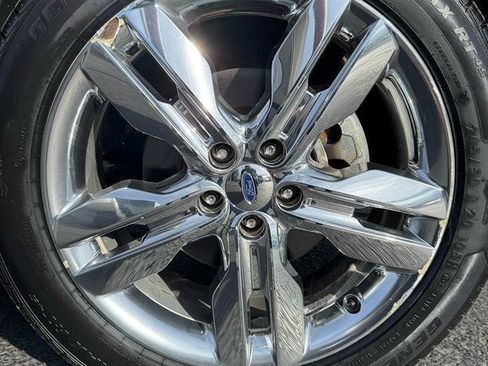 Used 2013 Ford Edge Limited FWD image 10