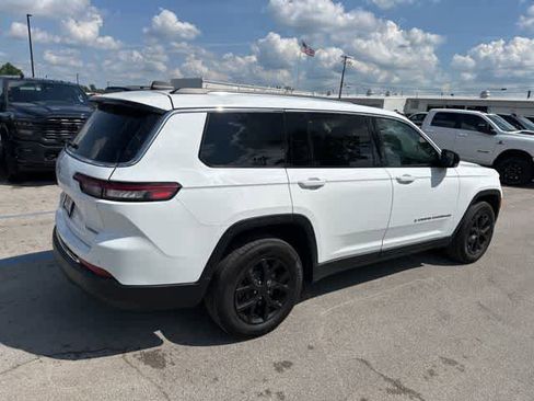 Used 2021 Jeep Grand Cherokee L Limited w/ Trailer Tow Group (B) AWD/4WD image 22