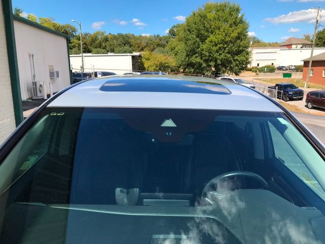 Used 2023 Honda Odyssey Elite image 14