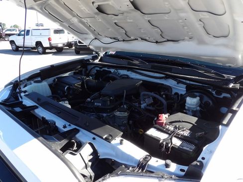 Used 2021 Toyota Tacoma SR RWD image 41