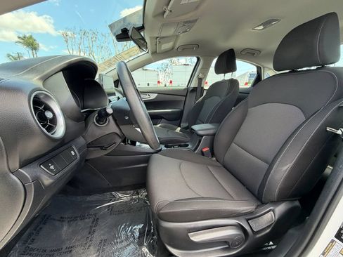 Used 2023 Kia Forte LXS FWD image 25