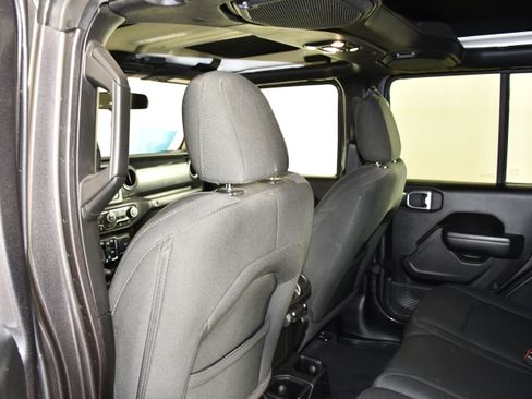 Used 2021 Jeep Wrangler Unlimited Sport AWD/4WD image 45