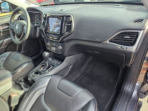 Certified 2022 Jeep Cherokee Limited image 19