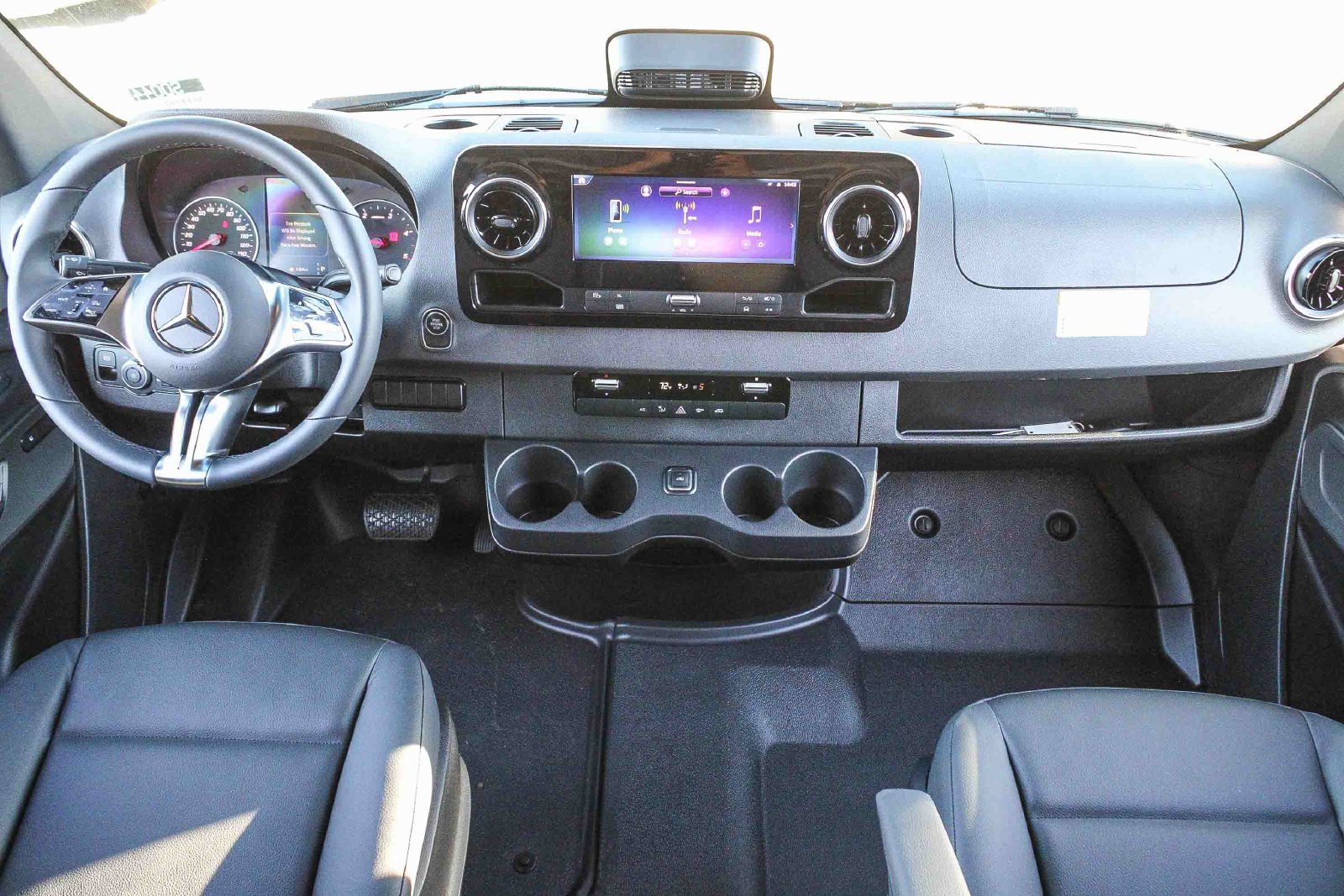 New 2026 Mercedes-Benz Sprinter 2500 image 12