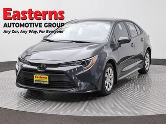 Used 2025 Toyota Corolla LE FWD video 1