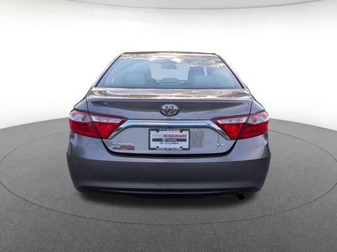 Used 2015 Toyota Camry LE FWD image 4