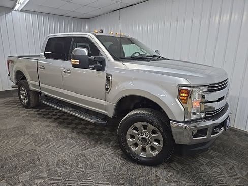 Used 2019 Ford F250 Lariat w/ Lariat Ultimate Package image 7