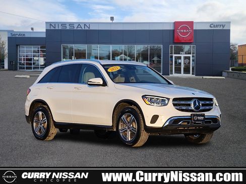 Used 2022 Mercedes-Benz GLC 300 4MATIC image 1