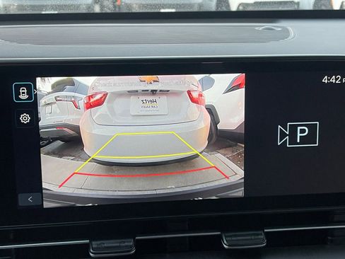 Used 2025 Hyundai Kona SEL image 17