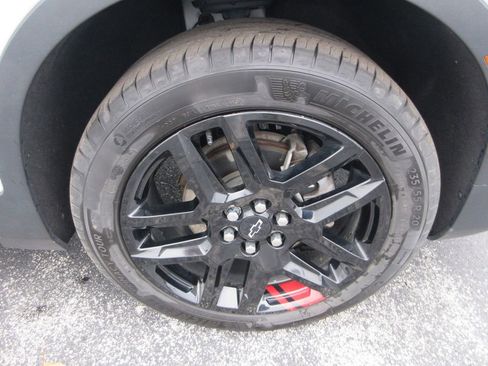 Used 2024 Chevrolet Blazer LT w/ Redline Edition image 9