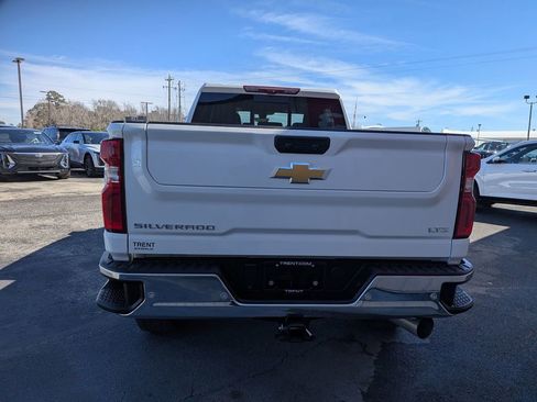 Certified 2022 Chevrolet Silverado 2500 LTZ w/ LTZ Premium Package image 4