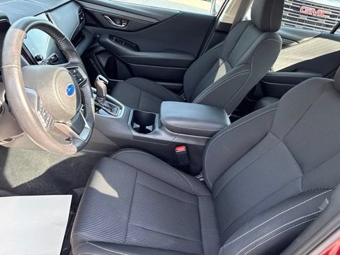 Used 2025 Subaru Legacy Premium AWD/4WD image 9