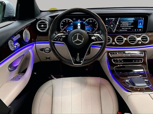 Used 2023 Mercedes-Benz E 350 4MATIC Sedan image 6