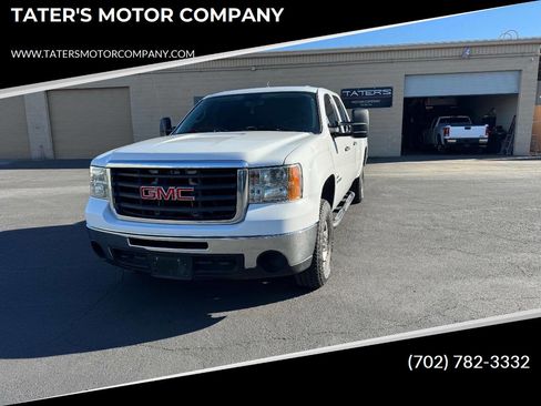 Used 2009 GMC Sierra 3500 SLE w/ Convenience Package image 1