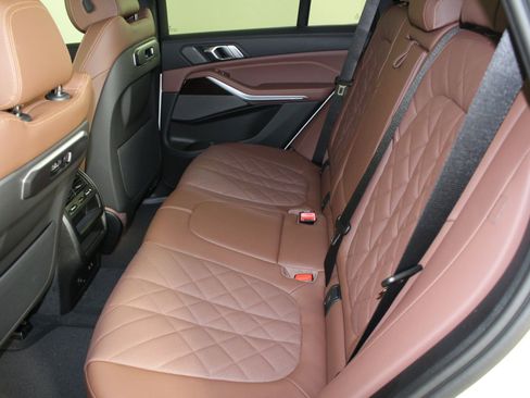 New 2026 BMW X5 xDrive50e w/ M Sport Package image 13