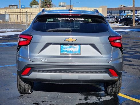 New 2025 Chevrolet Trax LT image 5
